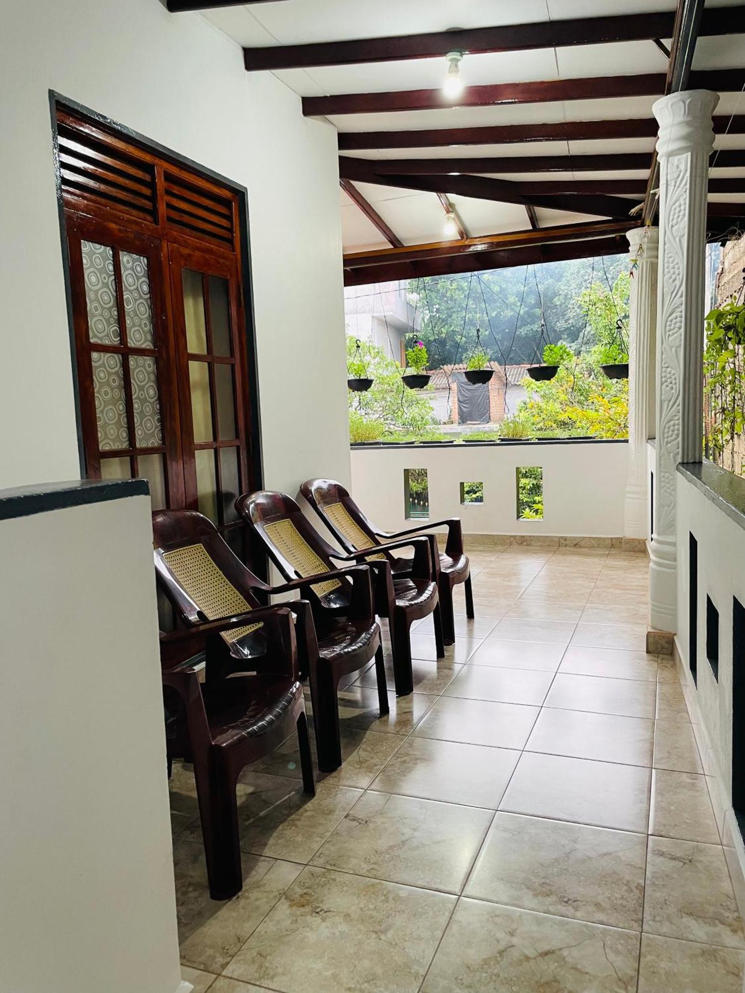 Kanthi Holiday Rest Homestay Mirissa Dış mekan fotoğraf