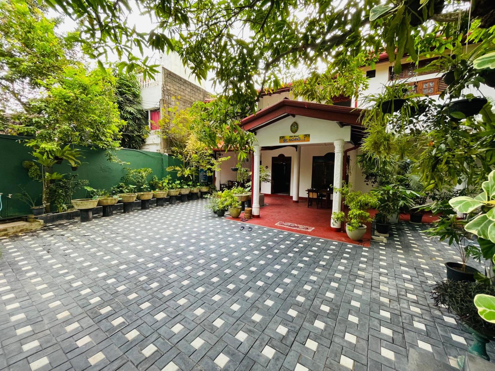 Kanthi Holiday Rest Homestay Mirissa Dış mekan fotoğraf