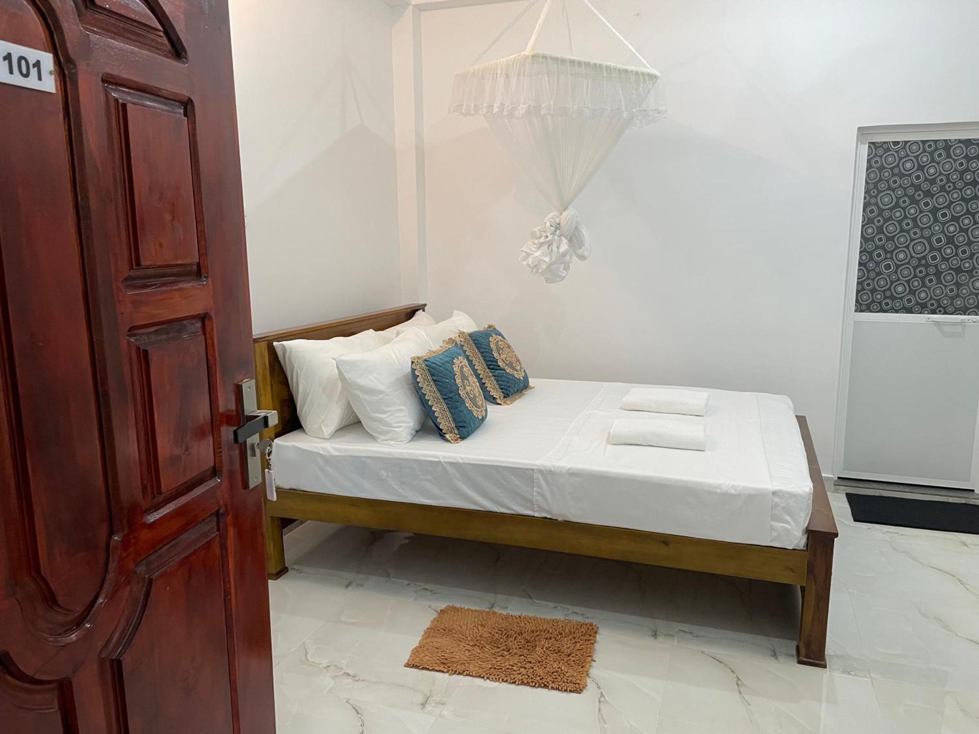 Kanthi Holiday Rest Homestay Mirissa Dış mekan fotoğraf